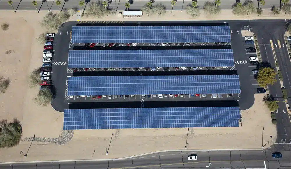 Ombrière solaire